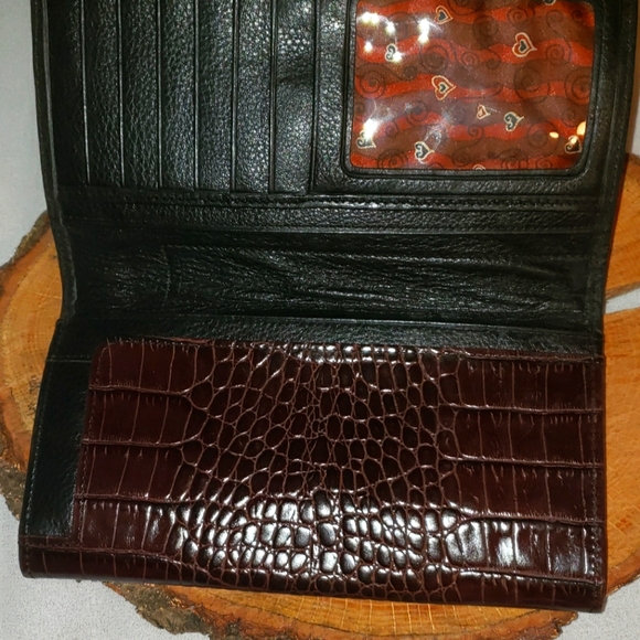 Brighton Leather Black & Faux Alligator Brown Trifold Wallet Free With Purchase - Picture 6 of 11